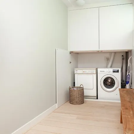 Ferienhaus By The Sea