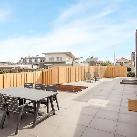 Ferienhaus By The Sea *