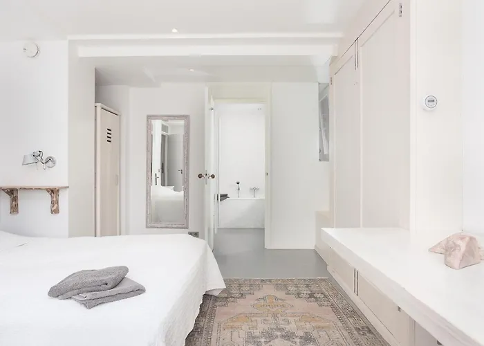 By The Sea Дом отдыха *