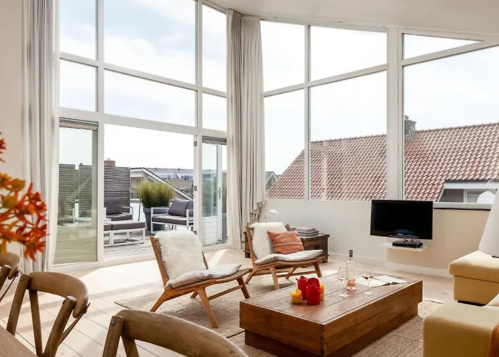 By The Sea Берген ан Зее