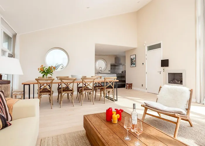 By The Sea * Берген ан Зее