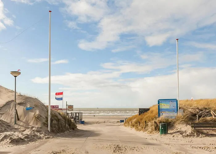 Дом отдыха By The Sea *