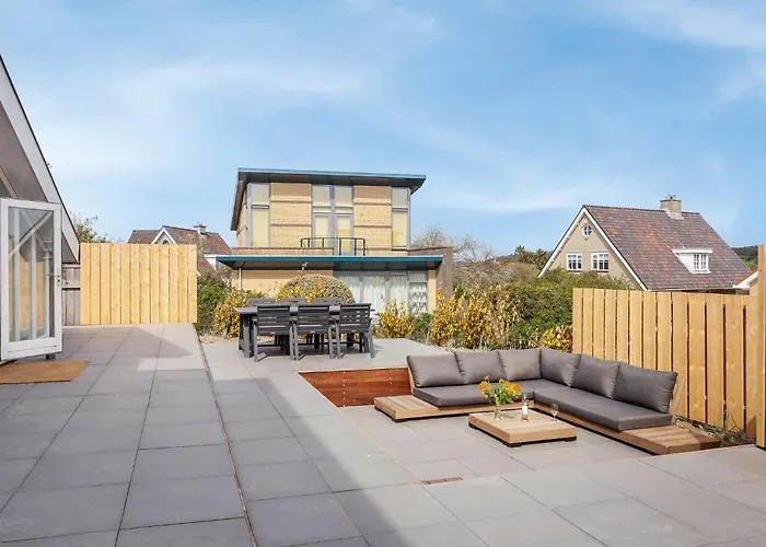 By The Sea Берген ан Зее